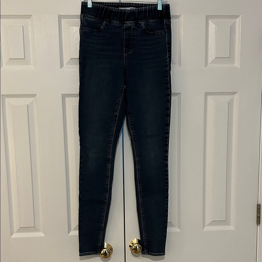 Dark Wash Women’s Stretch Jeans
